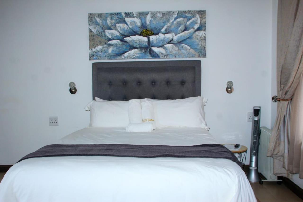Tranquility Guesthouse Standerton Eksteriør billede