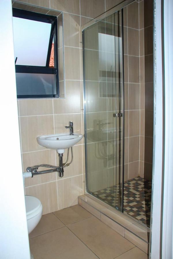 Tranquility Guesthouse Standerton Eksteriør billede