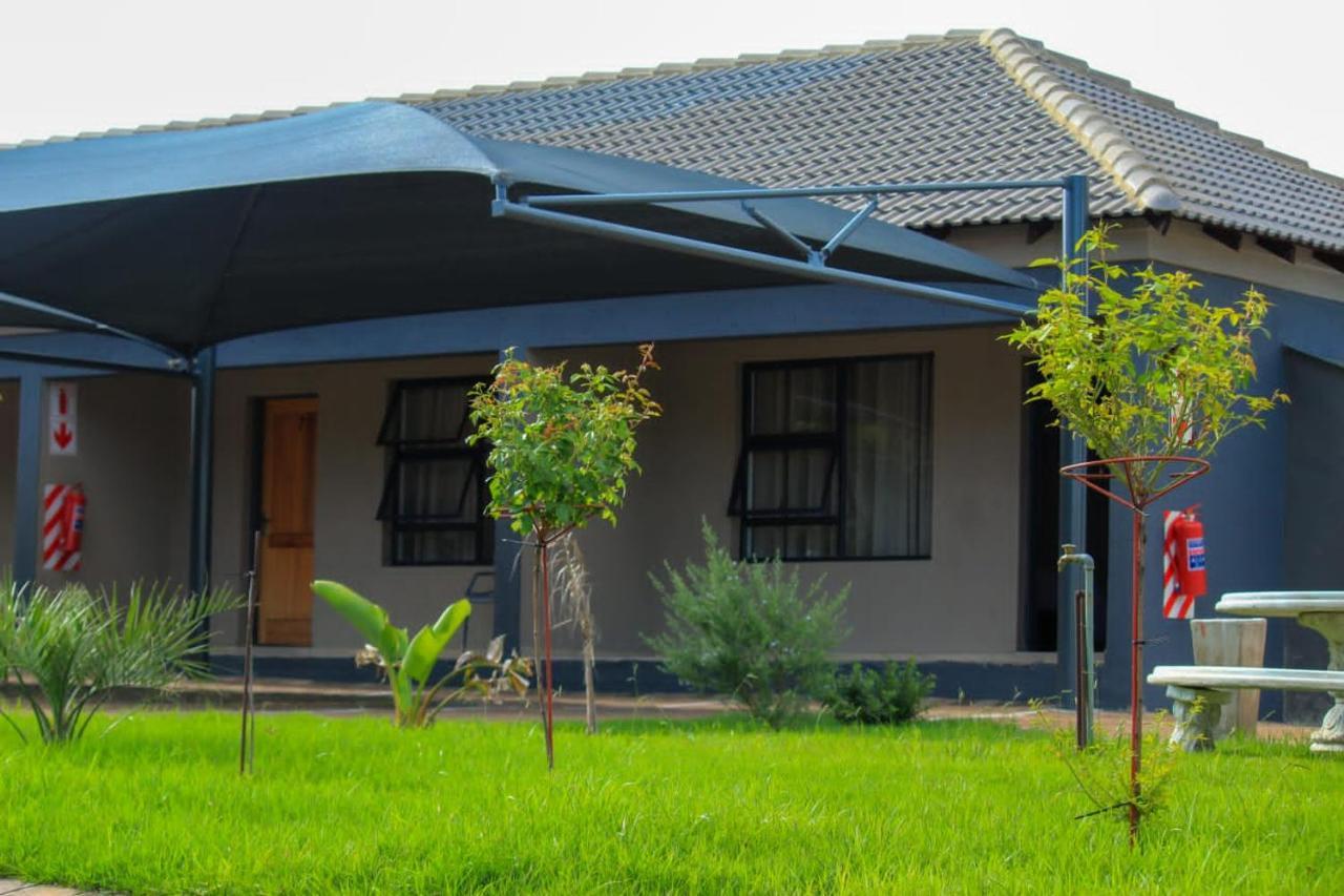 Tranquility Guesthouse Standerton Eksteriør billede